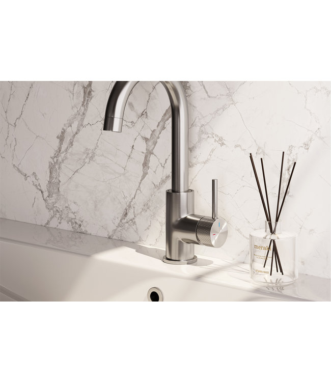 Brauer Carving hoge opbouw mengkraan met ronde uitloop Model A