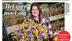 Telegraaf interviewt Maria over droogbloemen en verse bloemen.