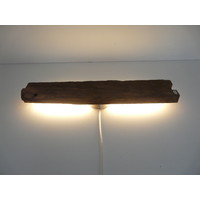 Led Wandlampe aus antiken Holz