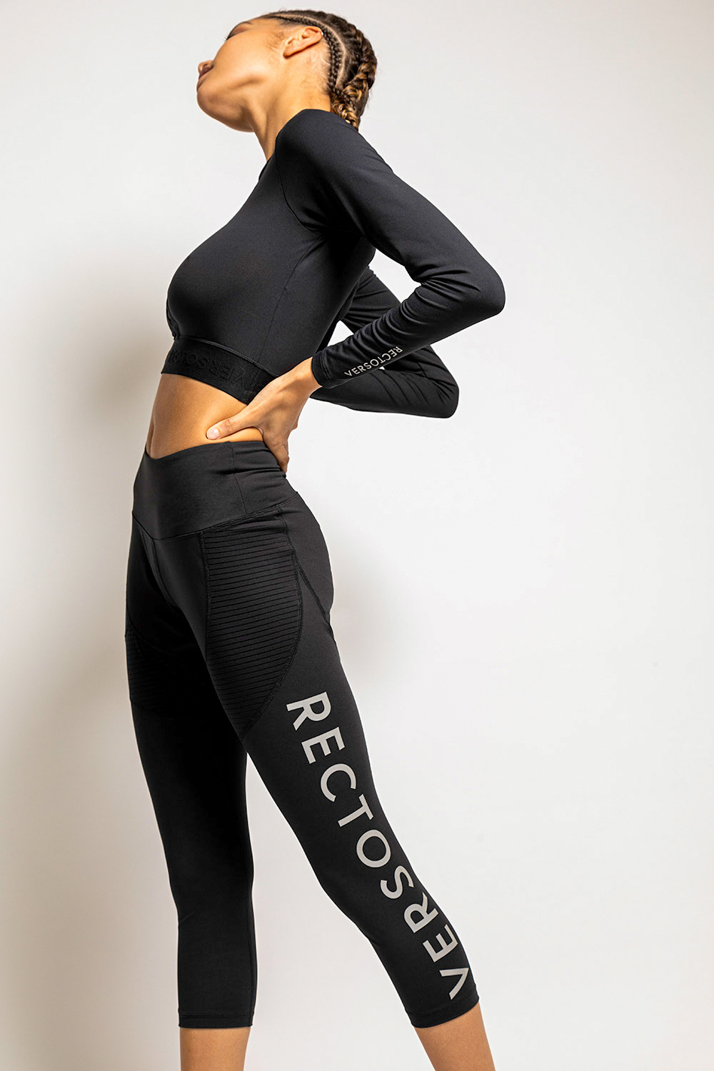 RECTO VERSO Black Out Crop Top