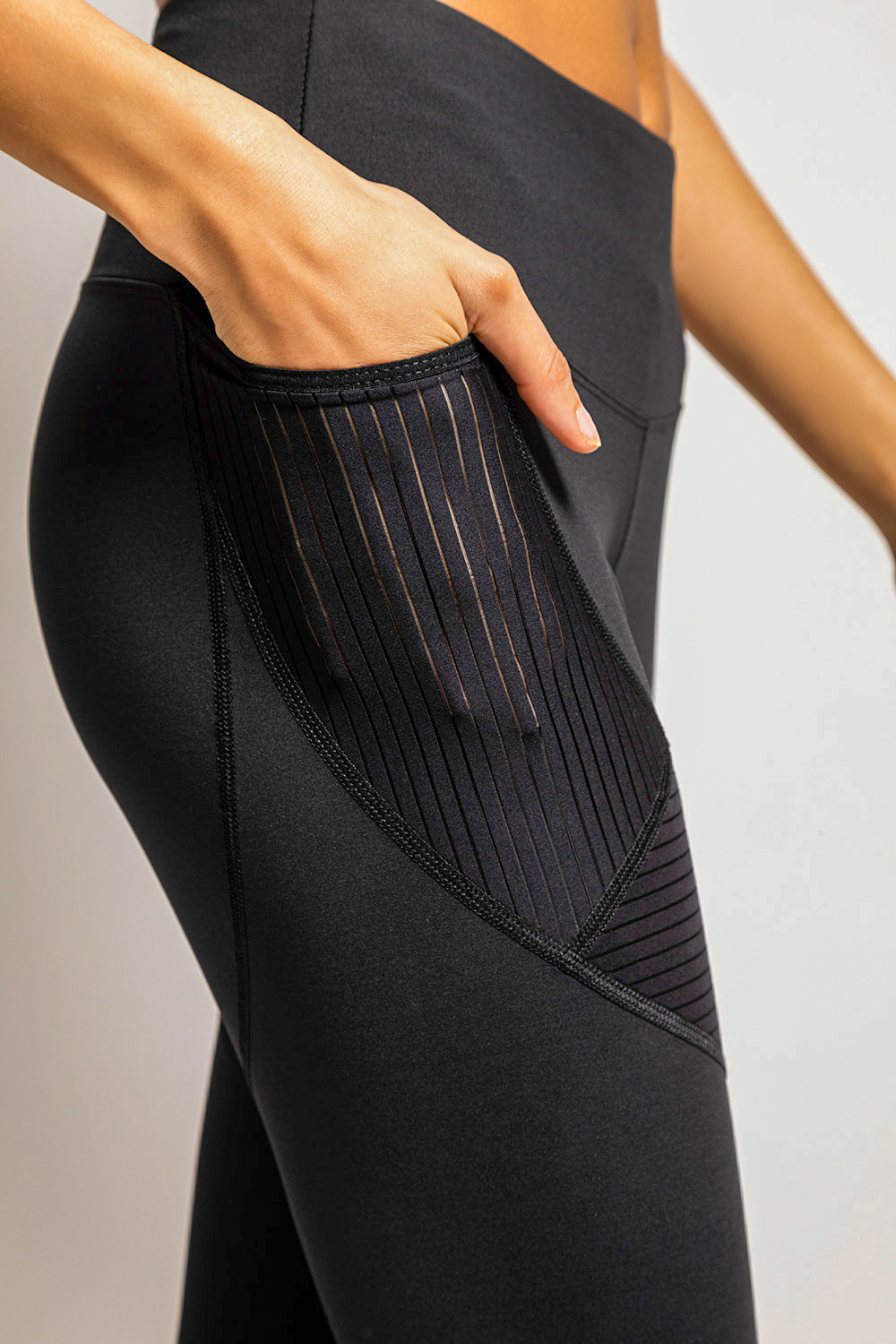 RECTO VERSO Black Out Legging