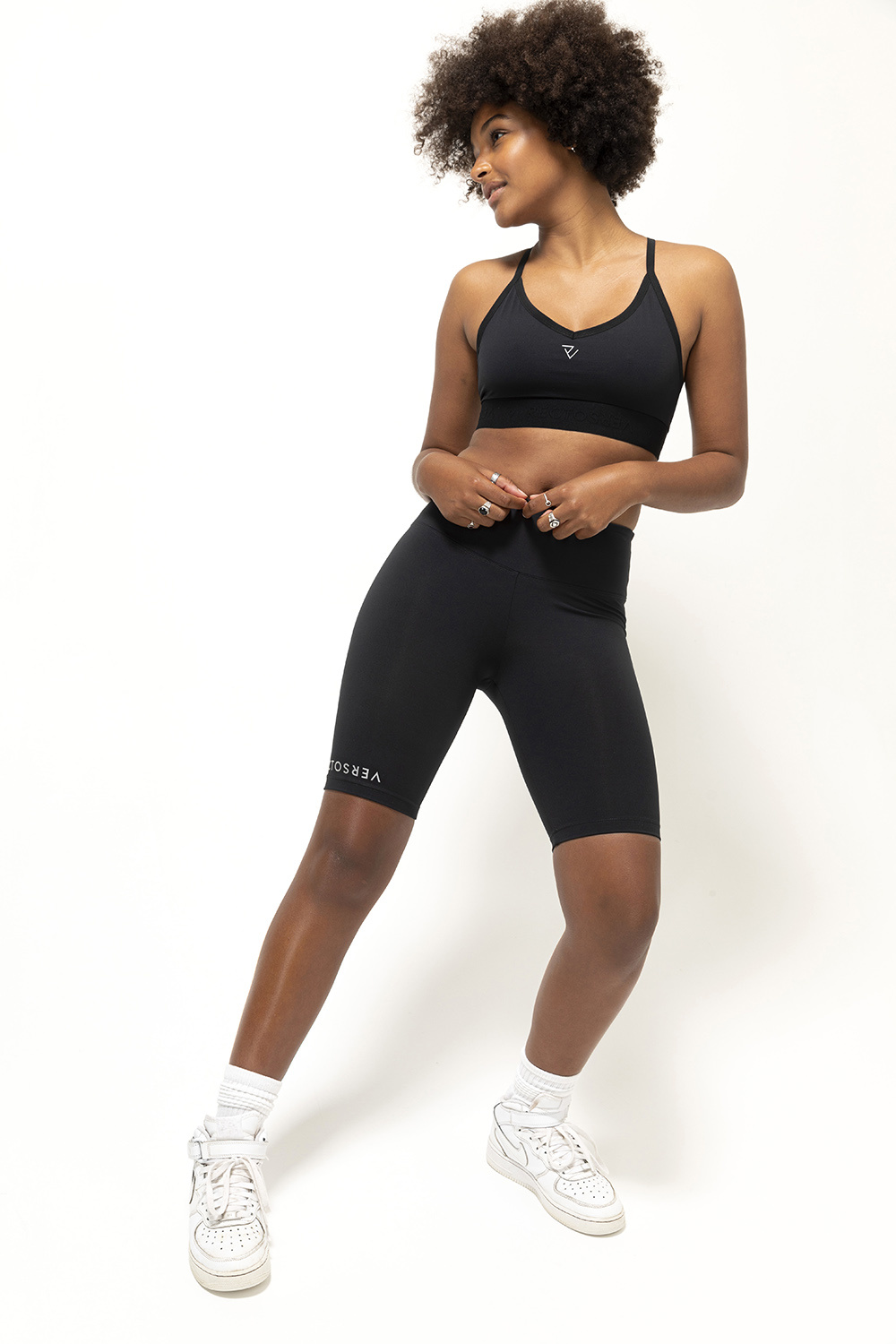 RECTO VERSO Black out sports bra 2.0