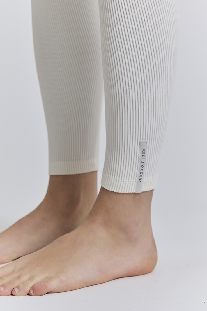 Ribbed Creamy Legging