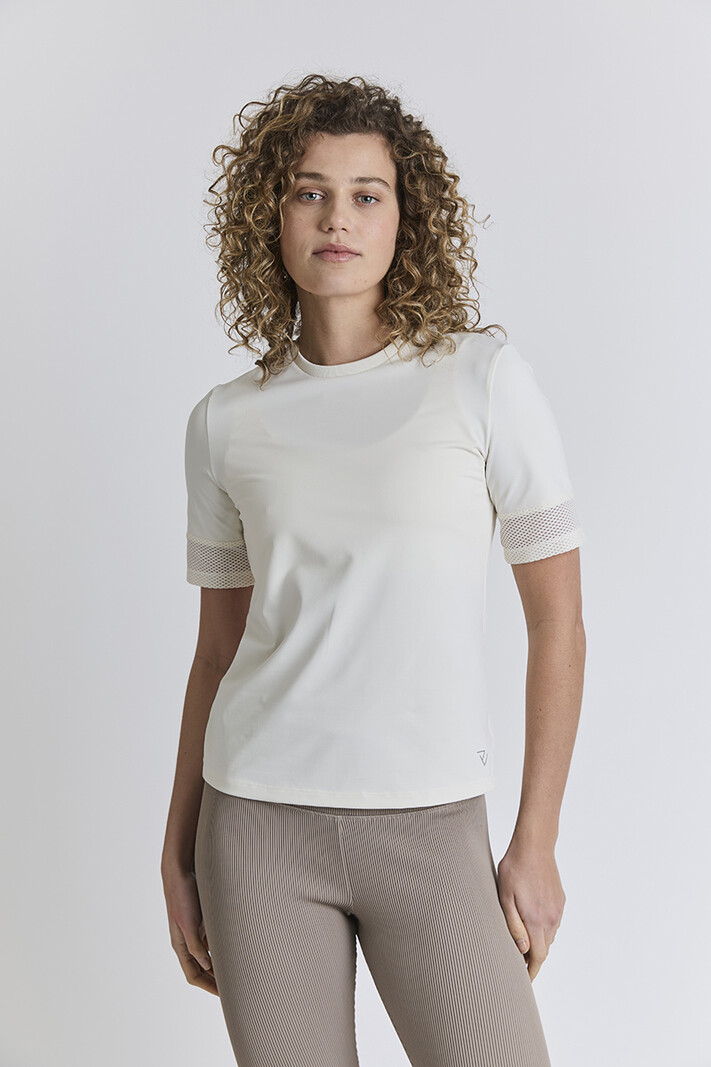 Creamy Active T-Shirt