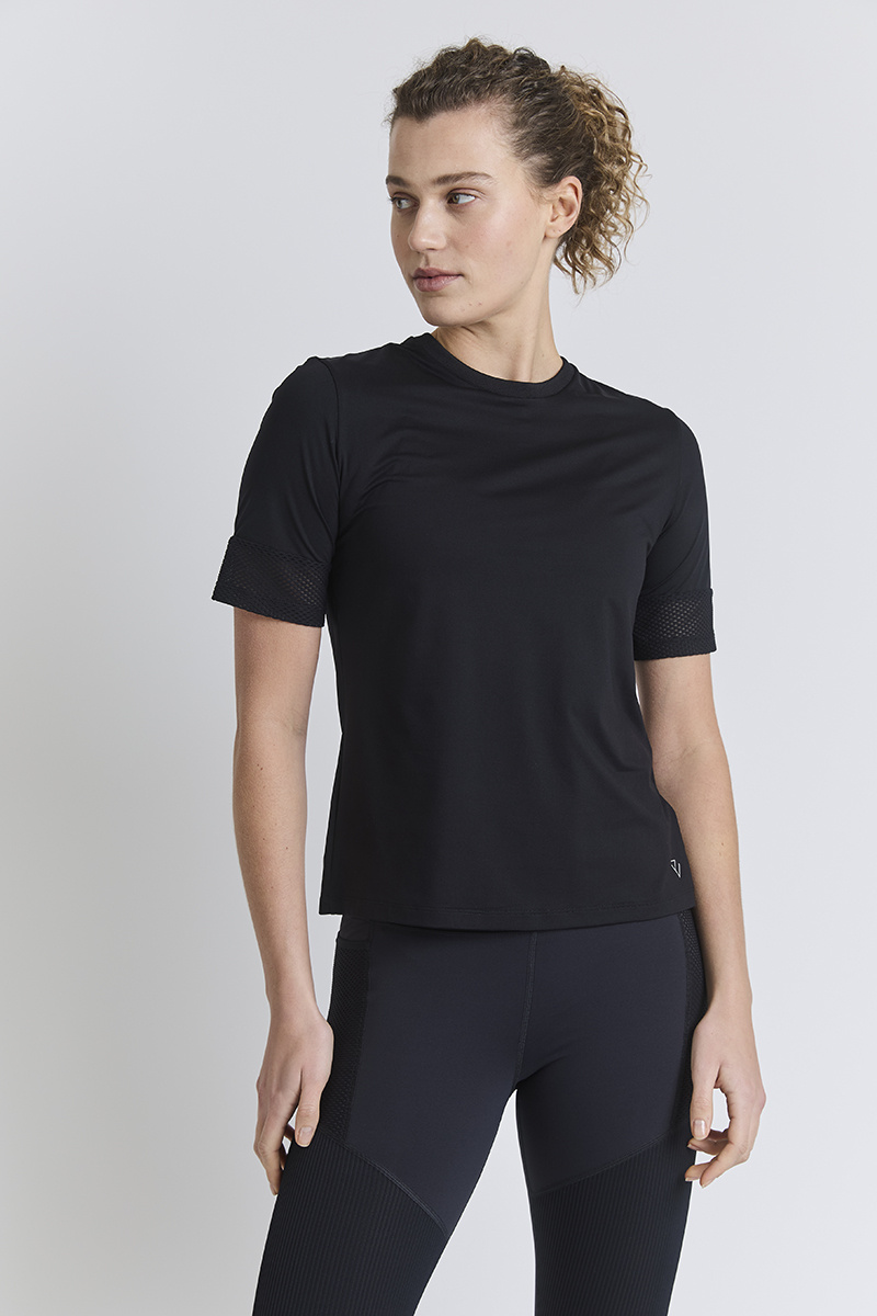 Black Out Active T-Shirt