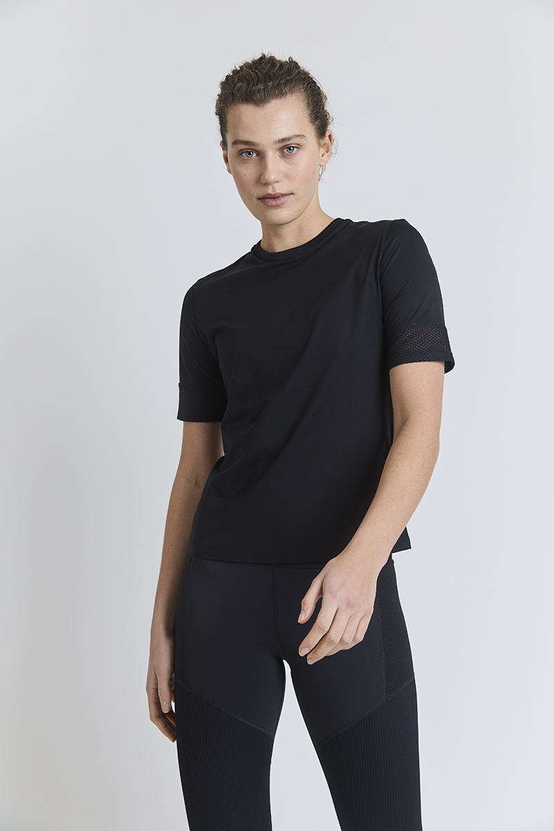 Black Out Active T-Shirt
