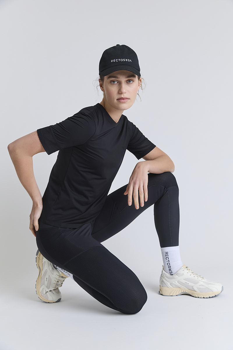 Black Out Active T-Shirt