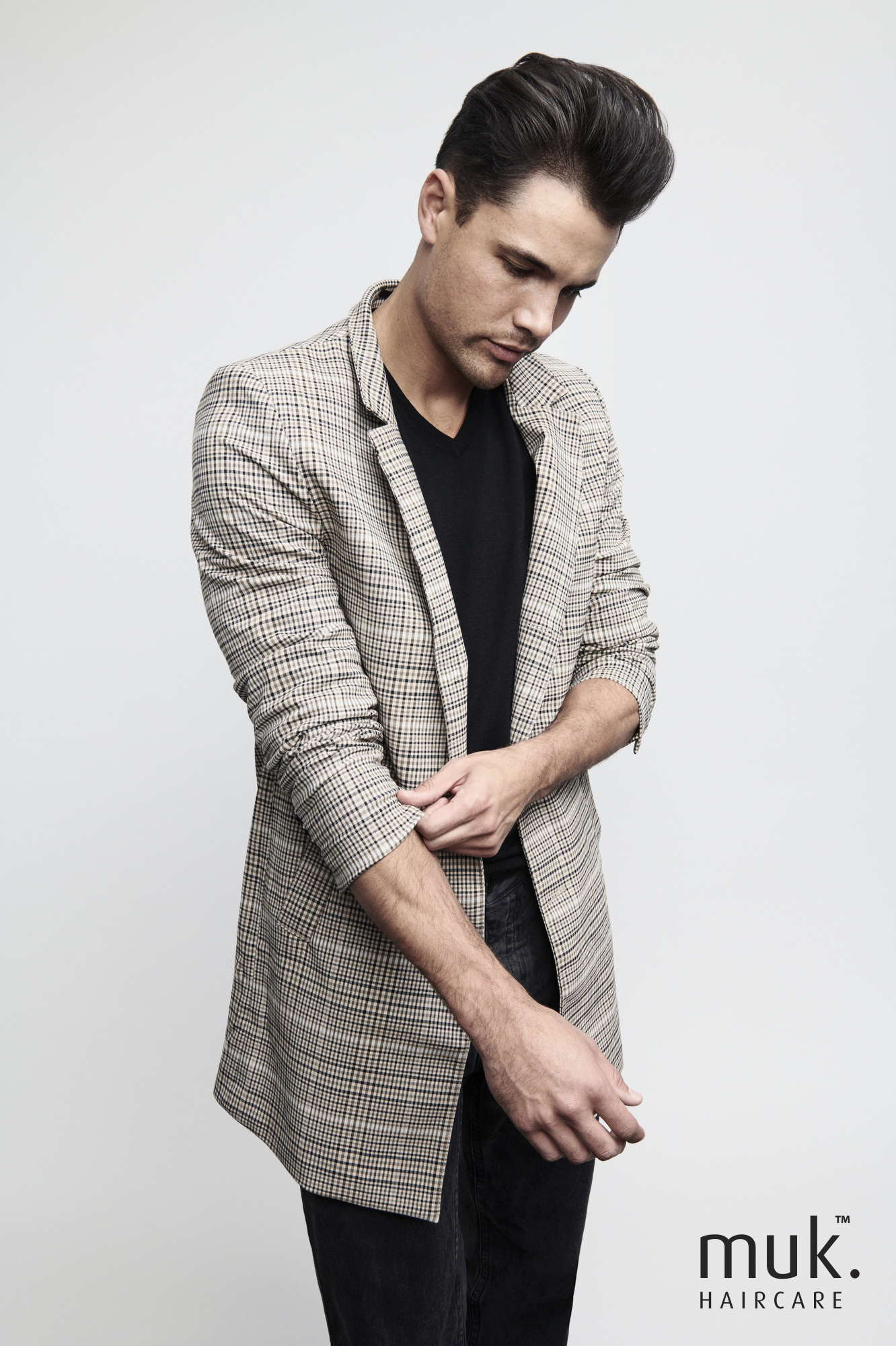 Mannen hairtutorial how to make pompadour.