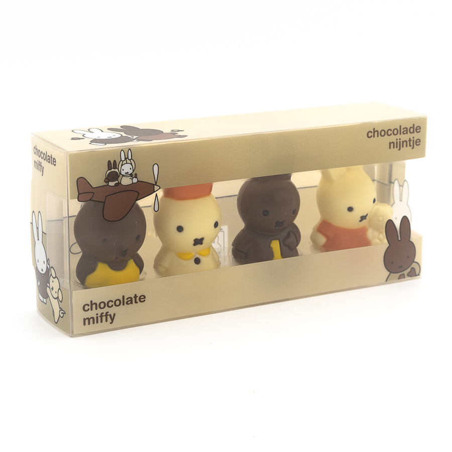 4 mini Miffy figurines