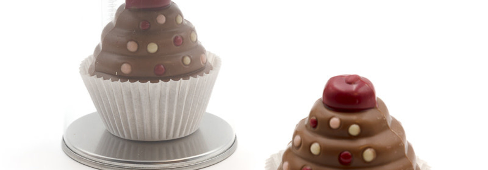 Chocolate cupcake (milk)
