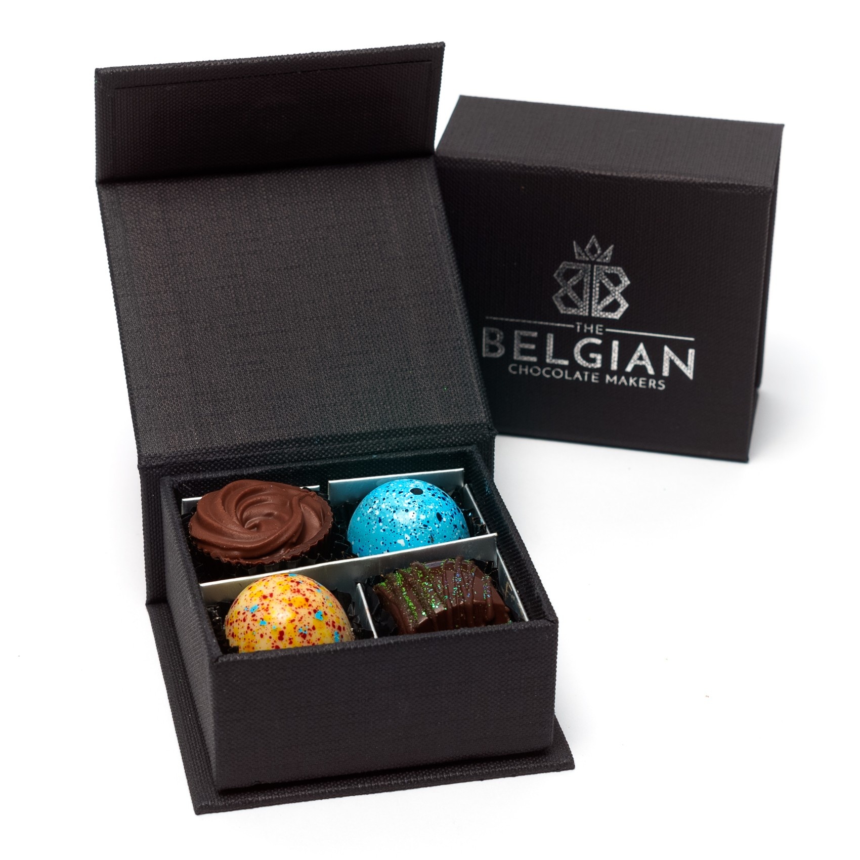 Luxury box 4 pralines (mix) 60 Grs Luxury box 4 pralines (mix) 60 Grs