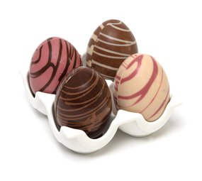 Easter striped egg (milk chocolate) - The Belgian Chocolate Makers