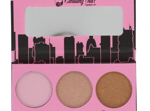 W7 Make-Up Glowing Out Highlighter Kit