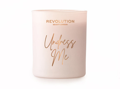 Makeup Revolution Scented Candle - Undress Me