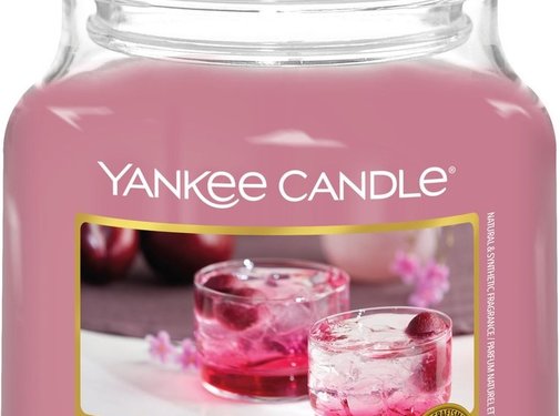 Yankee Candle Sweet Plum Sake - Medium Jar