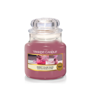 Yankee Candle Sweet Plum Sake - Small Jar