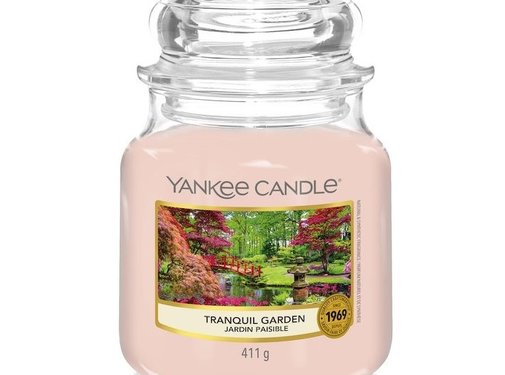 Yankee Candle Tranquil Garden - Medium Jar