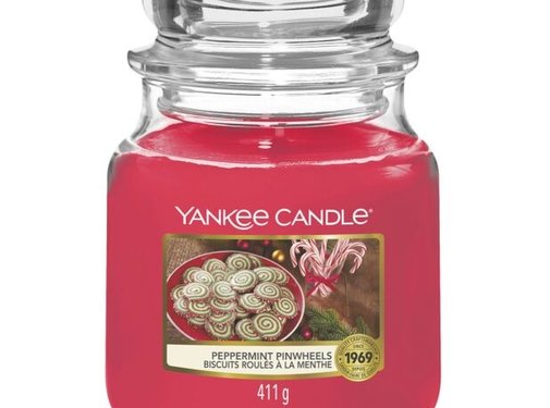 Yankee Candle Peppermint Pinwheels - Medium Jar