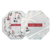 Yankee Candle Snow Globe Wonderland Wreath Advent Calendar