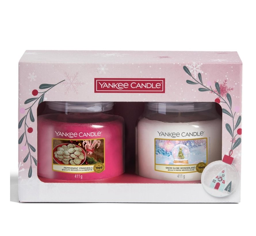 Snow Globe Wonderland 2 Medium Jar Gift Set