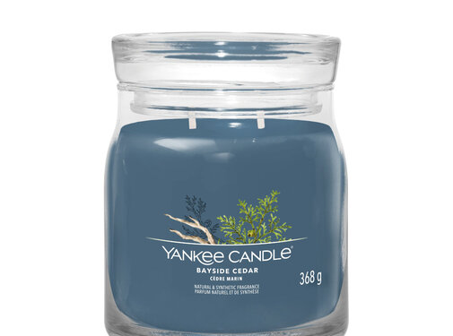 Yankee Candle Bayside Cedar - Signature Medium Jar