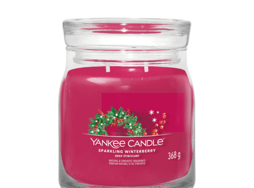 Yankee Candle Sparkling Winterberry - Signature Medium Jar