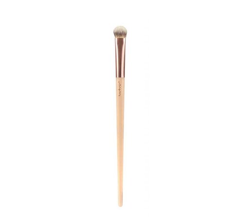 Technic Smokey Eyeshadow Brush