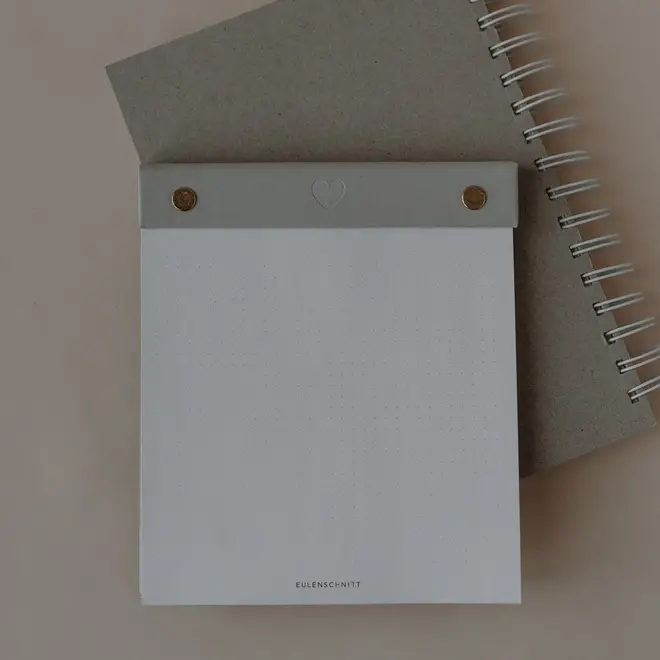 Omranding note book