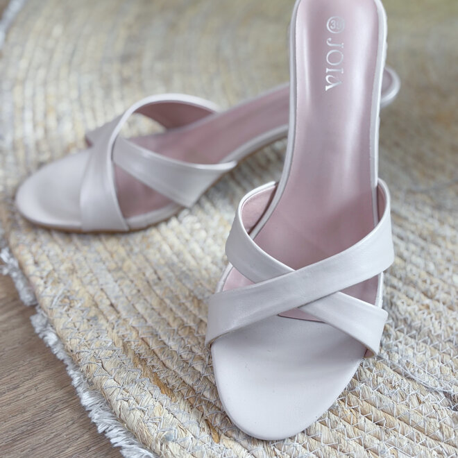Slip one nude heals 5cm