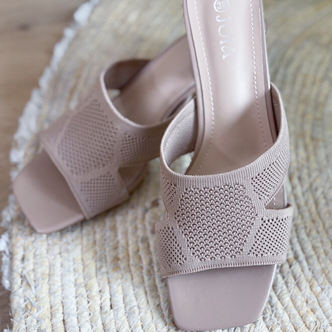 Sunday slip on beige