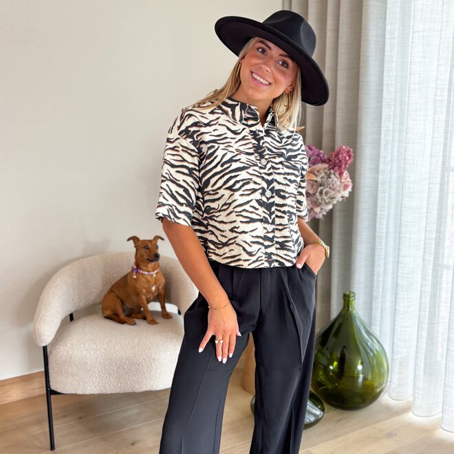 Autumn trail Hat Black