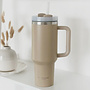 Thermo mug caramel latte