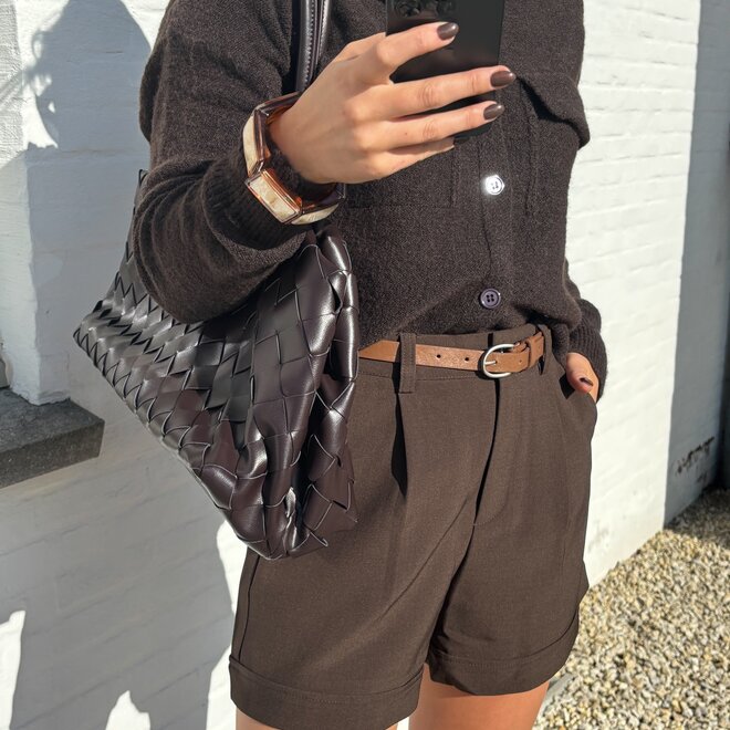 Core short brown
