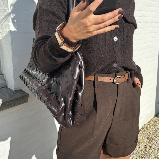 Core short brown