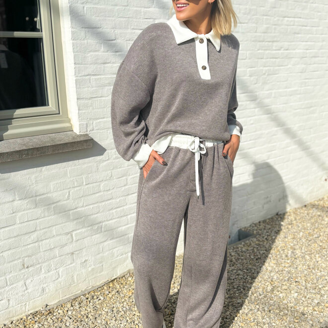 The runway set taupe