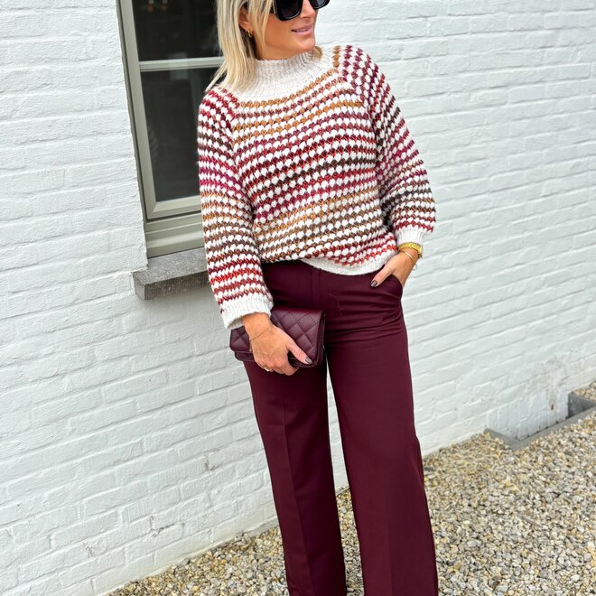 Sleek Avenue trouser burgundy