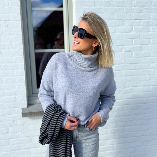Sierra Merino Pull Grey