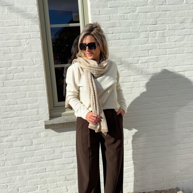 Classic fold trouser brown