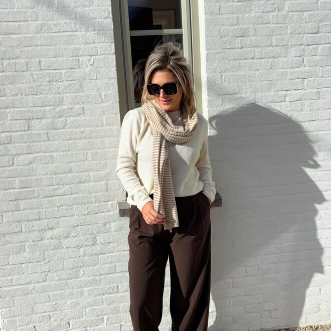 Classic fold trouser brown