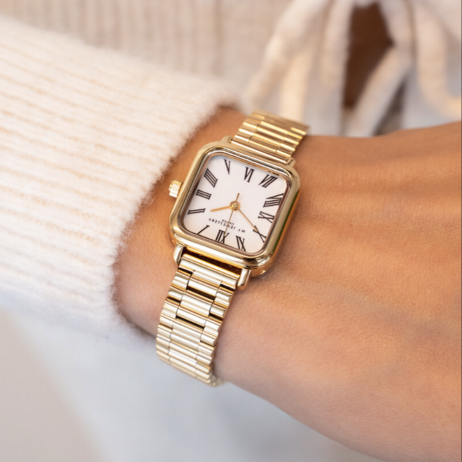 Watch square vintage