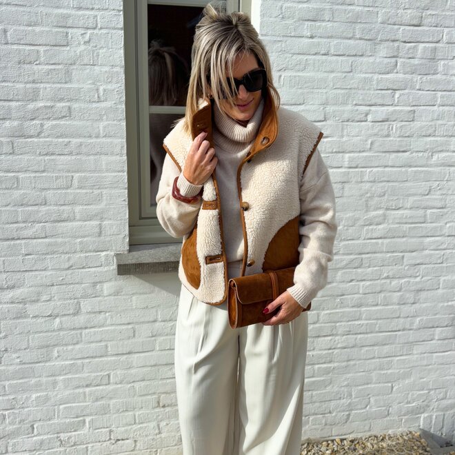 Teddy Hug Gilet Ecru Camel