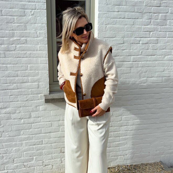 Teddy Hug Gilet Ecru Camel