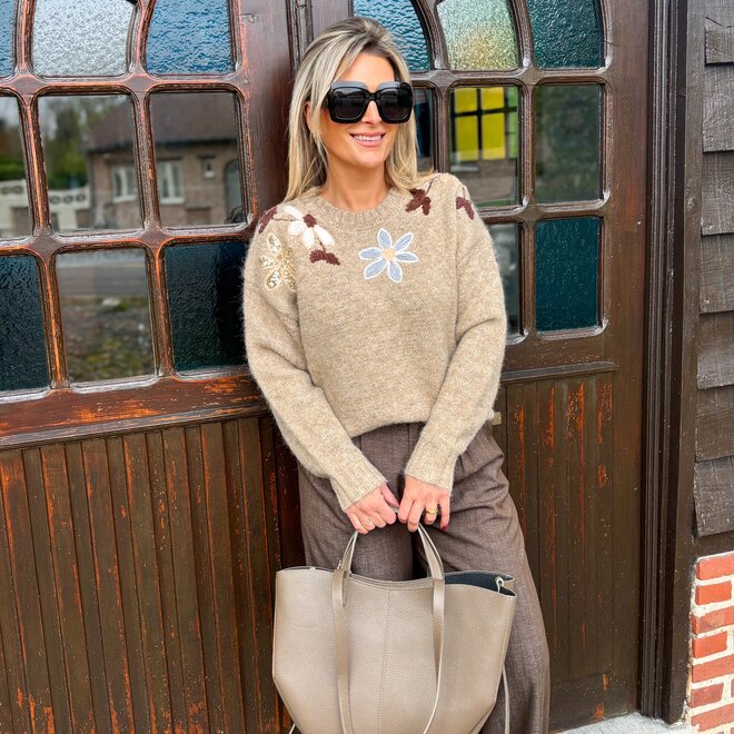 Fleur D'Epaule Pull Beige