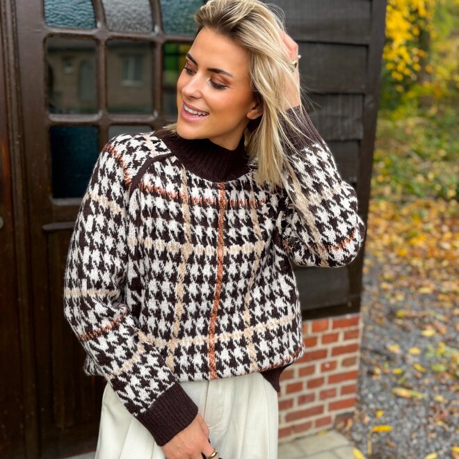 The tartan touche pull brown