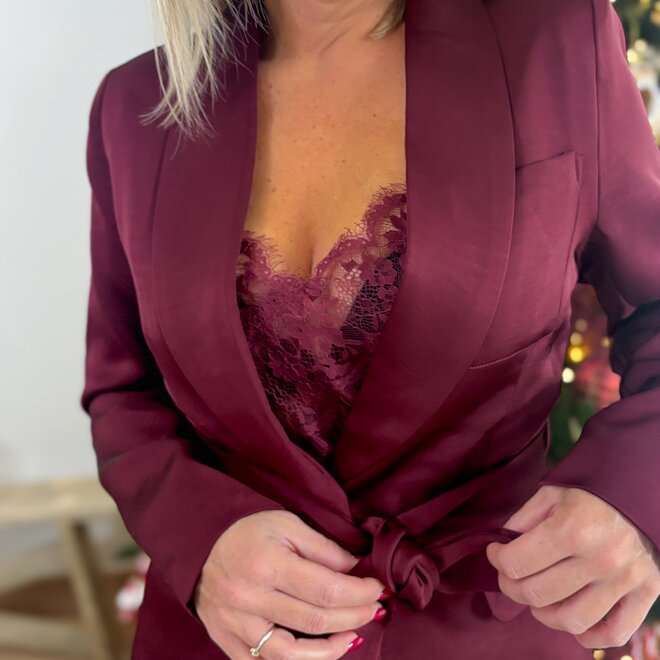 Afterglow Satin Blazer Burgundy