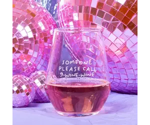 Someone pleas call wine wine wine - Laperla Conceptstore