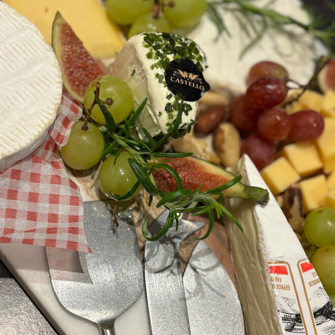 Marble & wood cheese plate set