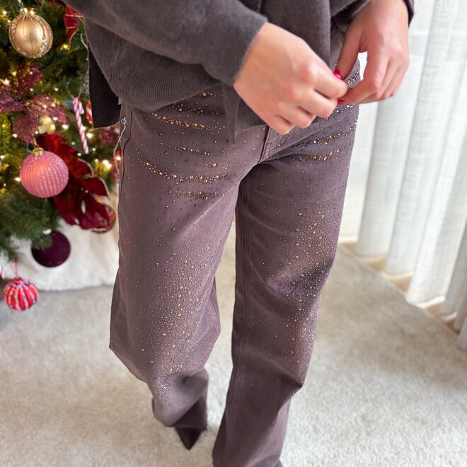 The brown stone jeans