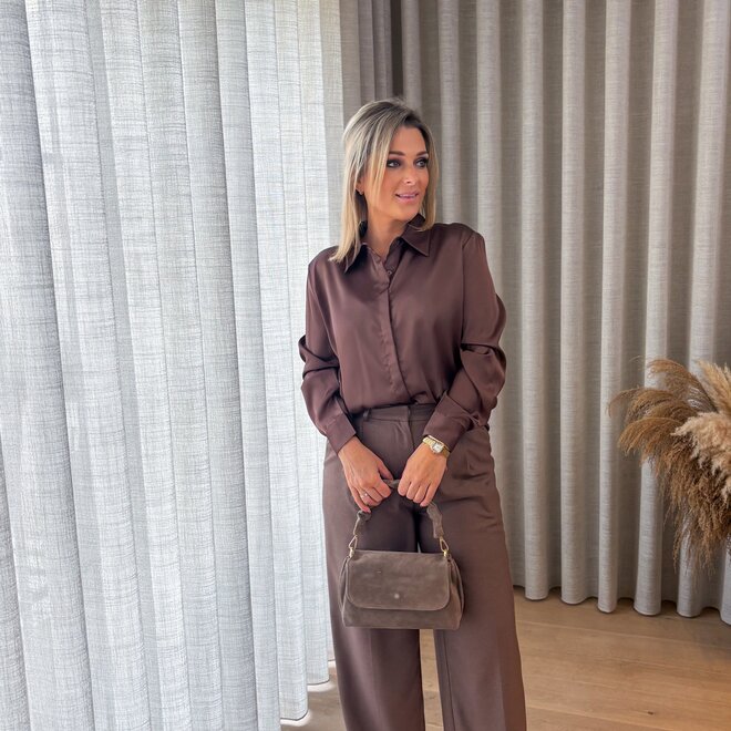 Satin Soirée Hemdje Brown