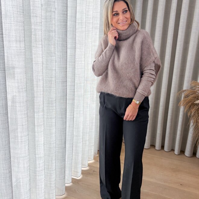 Snuggle sleeveless rolneck taupe